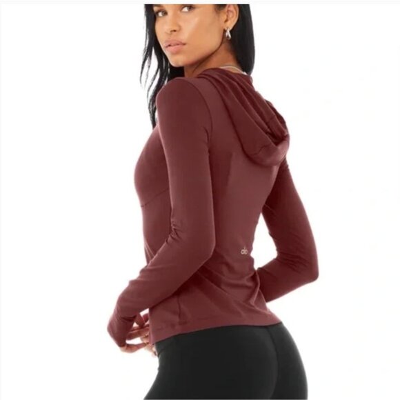 ALO YOGA Alosoft Hooded Runner Top Womens M Medium Cranberry Long Sleeve Hoodie - Picture 11 of 13